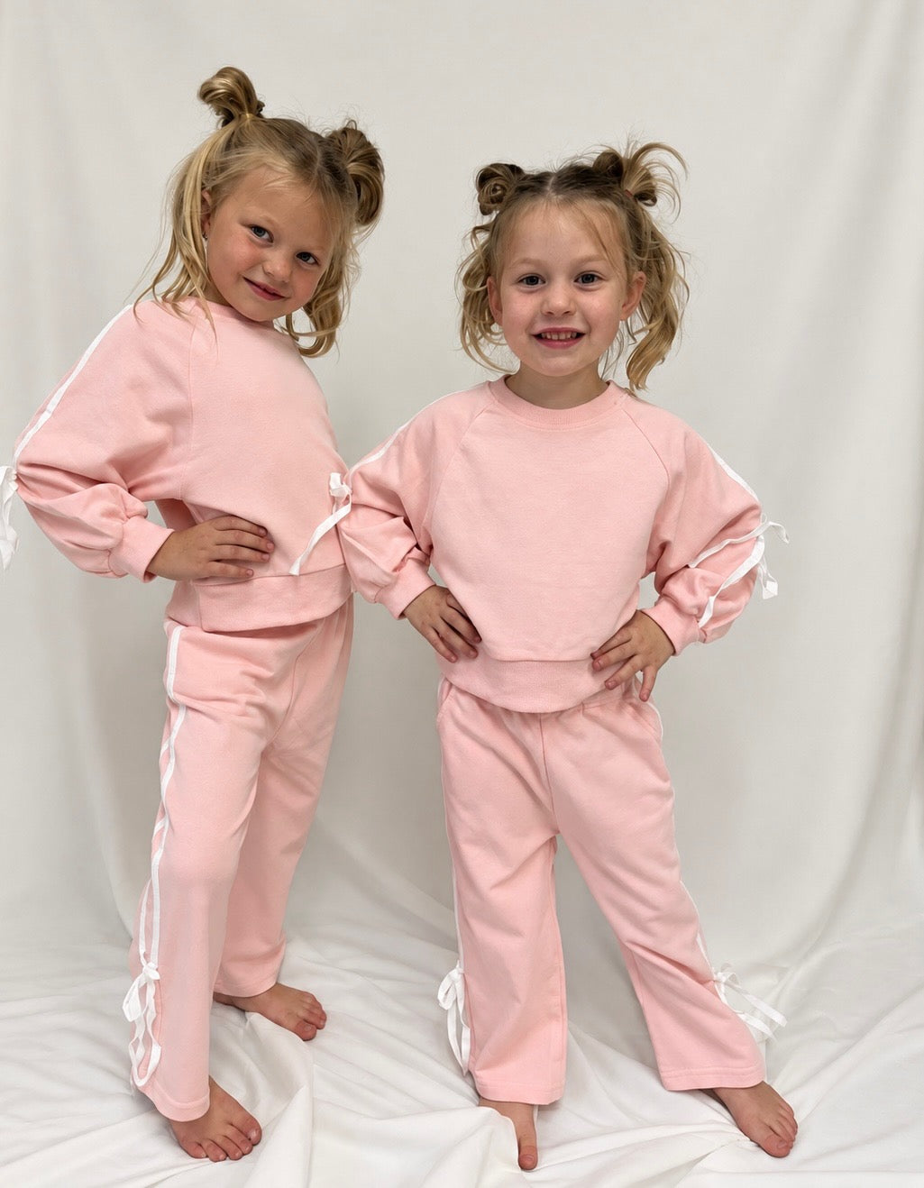 Pretty in Pink Bow Track Set